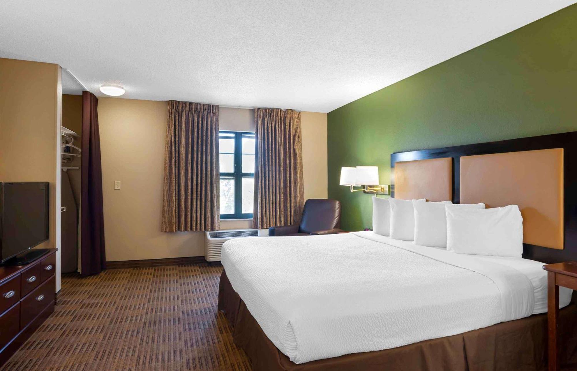 Extended Stay America Select Suites - Des Moines - Urbandale Clive Bagian luar foto