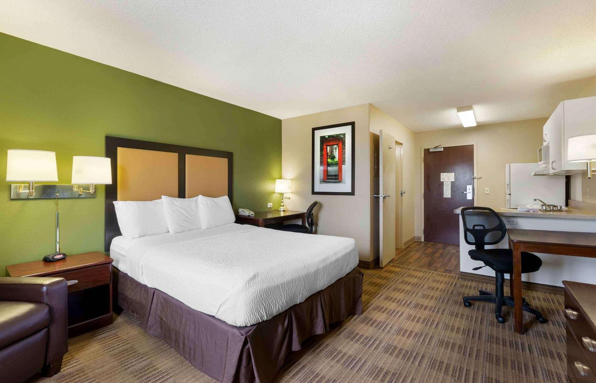 Extended Stay America Select Suites - Des Moines - Urbandale Clive Bagian luar foto
